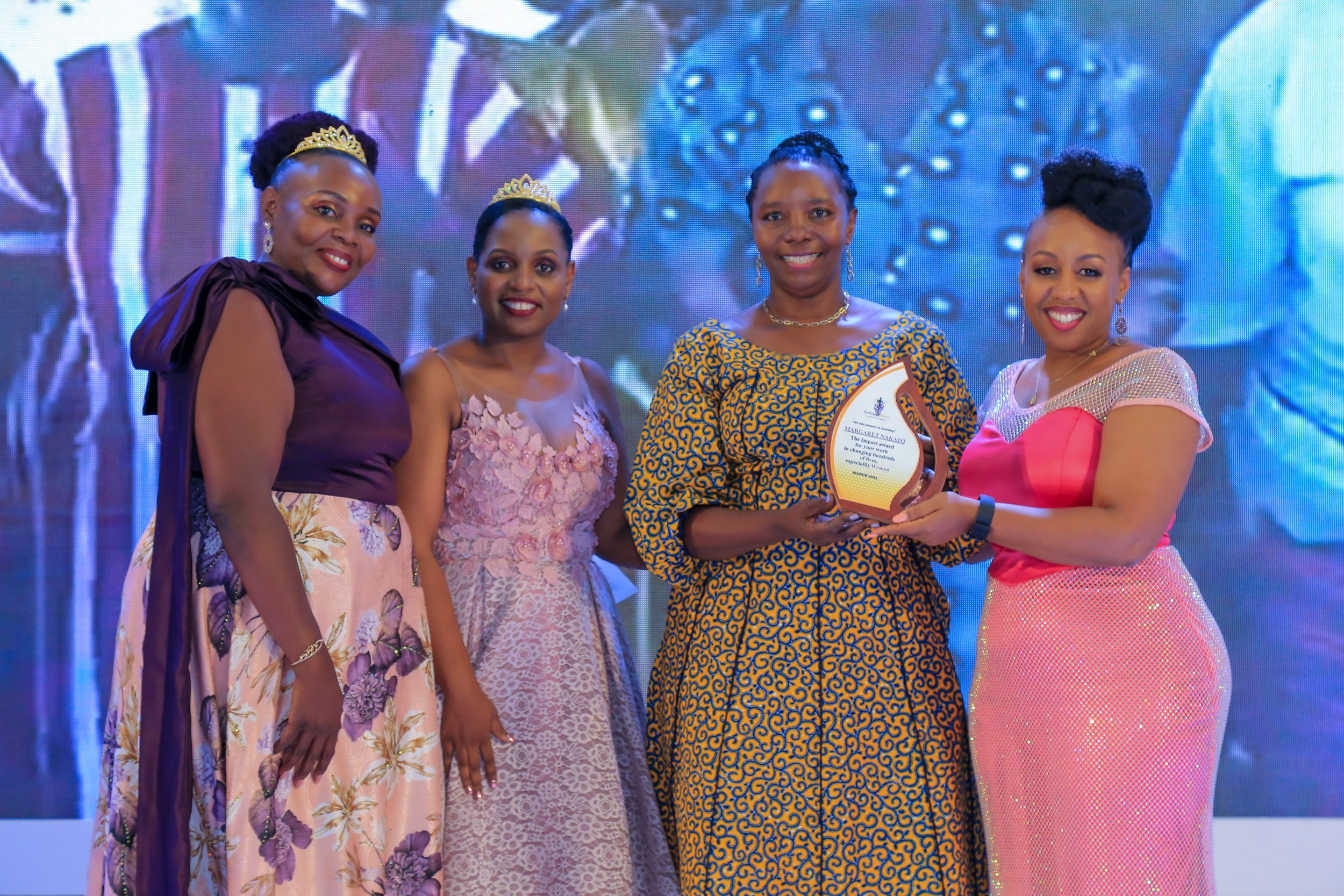 KWDT Coordinator receives award